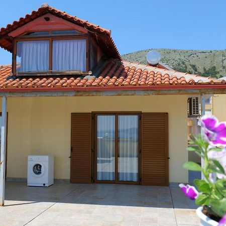 Eden Hotel Sarande Bagian luar foto