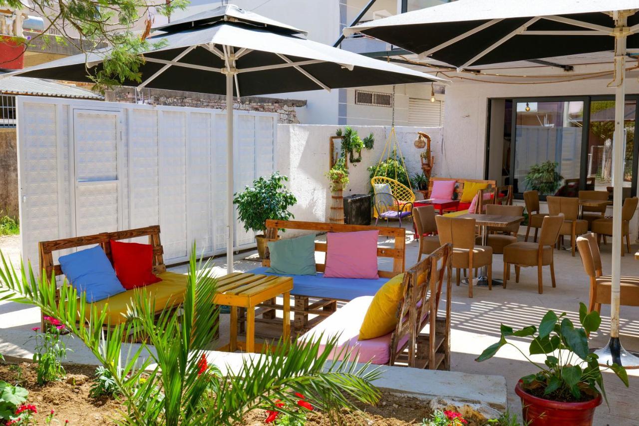 Eden Hotel Sarande Bagian luar foto