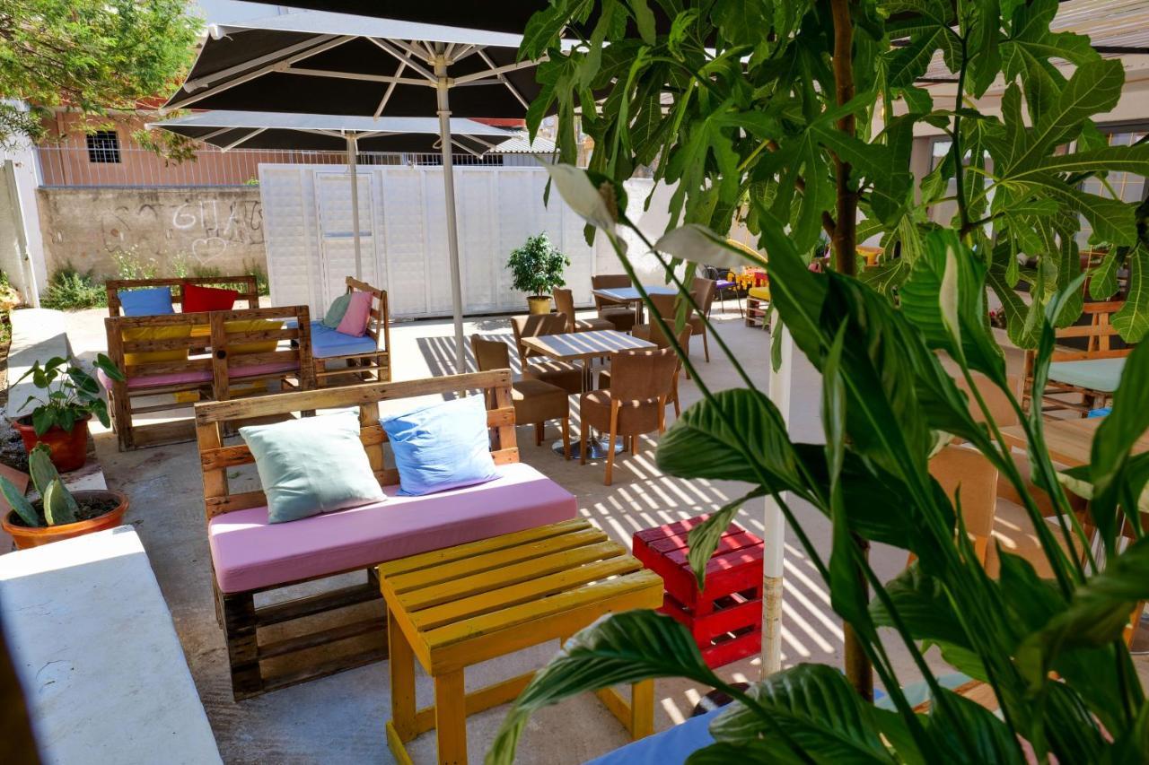 Eden Hotel Sarande Bagian luar foto