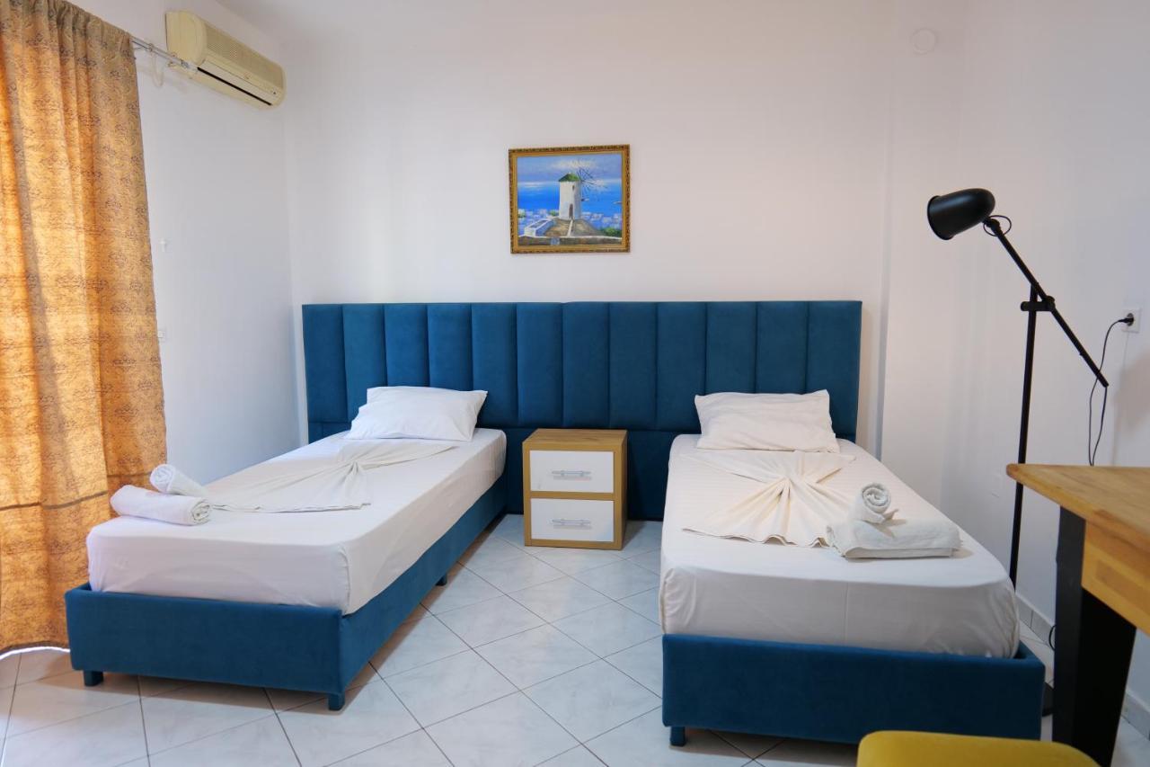 Eden Hotel Sarande Bagian luar foto
