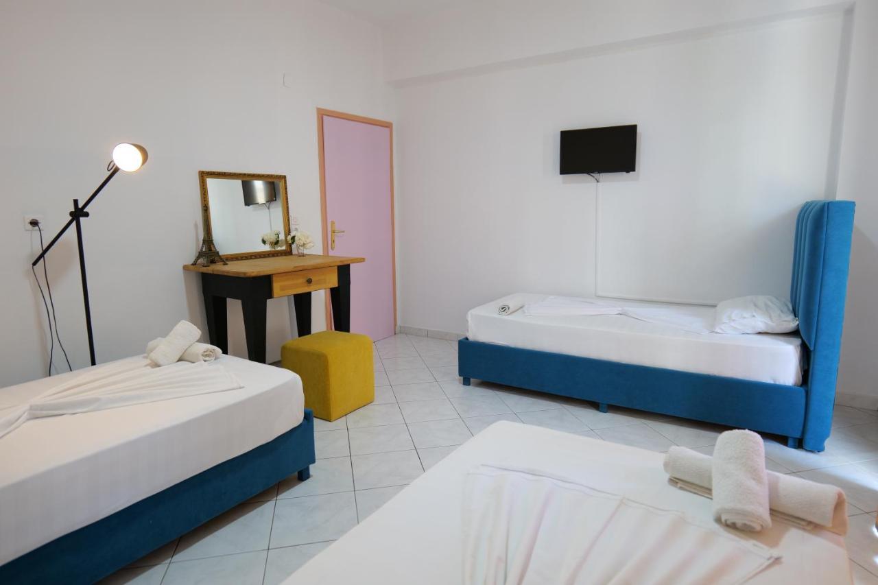 Eden Hotel Sarande Bagian luar foto