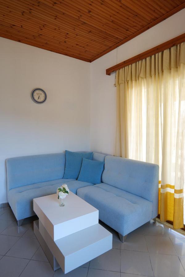 Eden Hotel Sarande Bagian luar foto